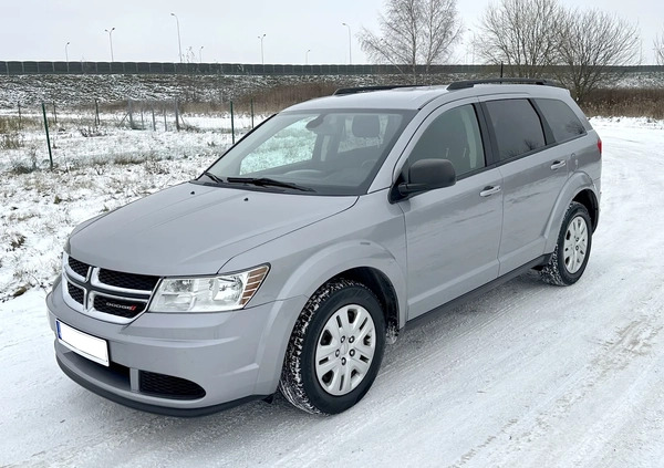 Dodge Journey cena 69999 przebieg: 82000, rok produkcji 2019 z Skarszewy małe 56